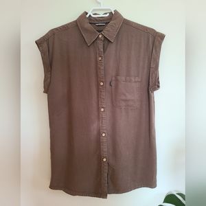 Tentree button up shirt